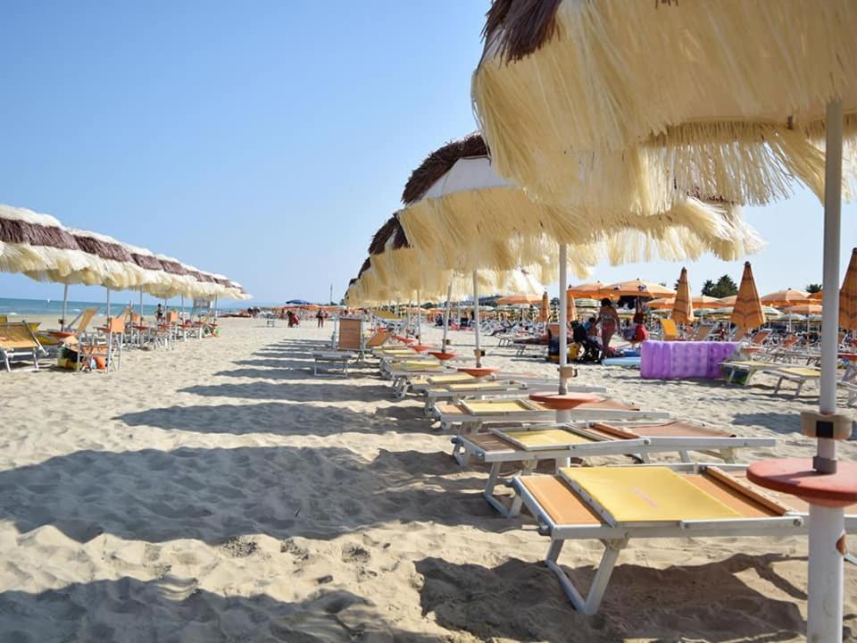 Ristorante Hotel Lucia Giulianova Esterno foto