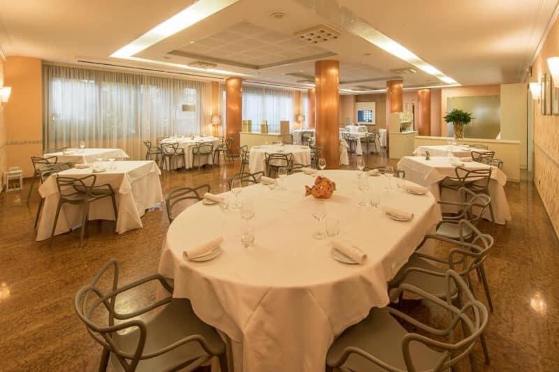 Ristorante Hotel Lucia Giulianova Esterno foto