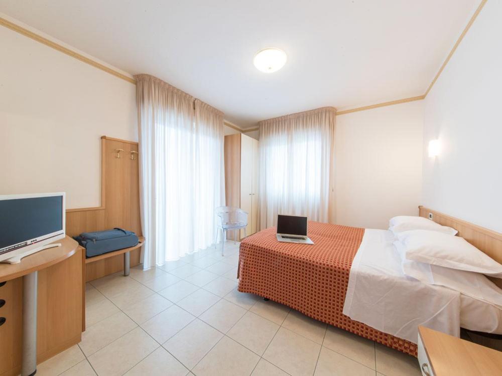 Ristorante Hotel Lucia Giulianova Esterno foto